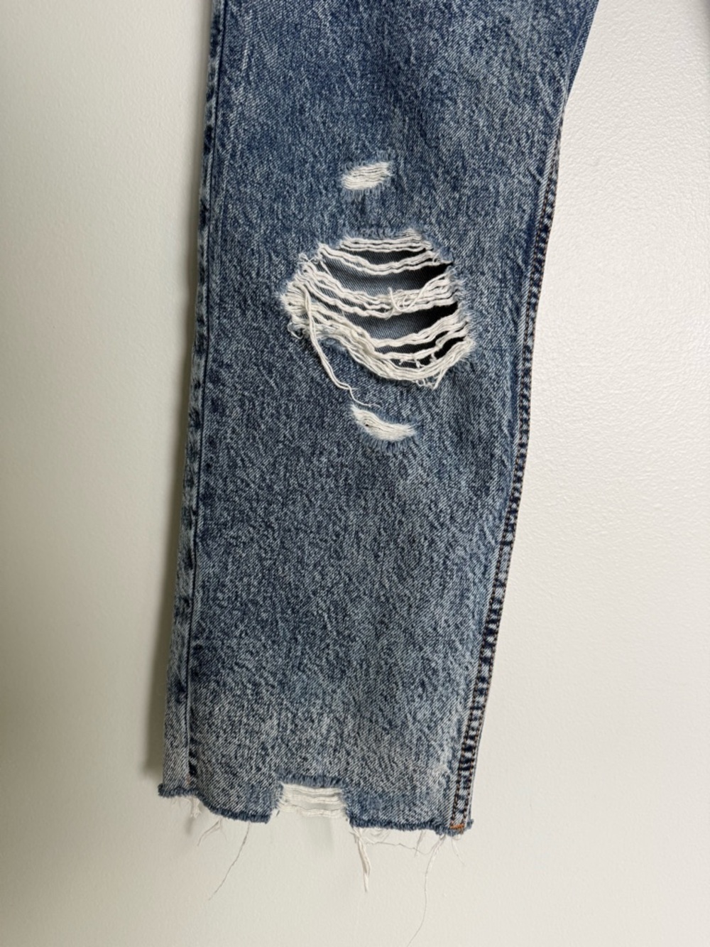 Free People x We The Free CRVY Vintage Wash Straight Distressed Jeans - Picture 4 of 7